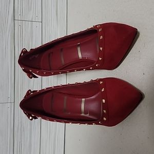 ELLE New Elkair Red Gold Studded Pumps W/Bow on Back Sz. 7.5